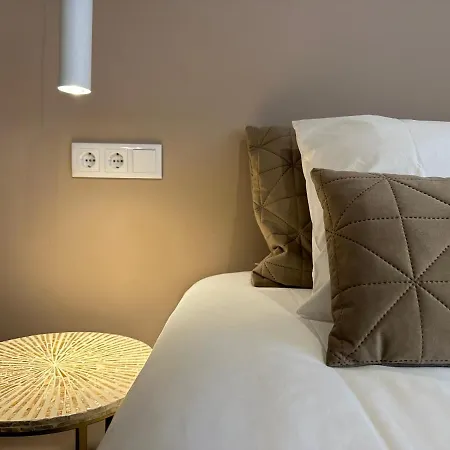 House Real Companhia